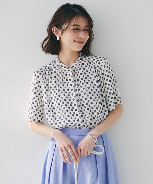 UNTITLED/アンタイトル 小紋柄ブラウス ホワイト(101) 44(3L) UNTITLED/アンタイトル 小紋柄ブラウス ホワイト(101) 44(3L)