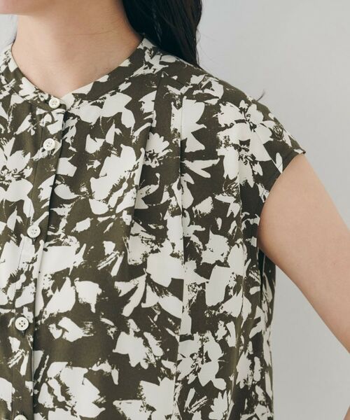 UNTITLED / アンタイトル シャツ・ブラウス | 【セットアップ可/洗える】モザイクフラワー柄ブラウス | 詳細14