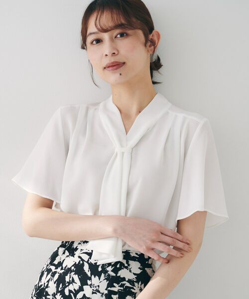 UNTITLED / アンタイトル シャツ・ブラウス | 【通勤/オフィス/二の腕カバー】ボウタイブラウス(ホワイト(001))