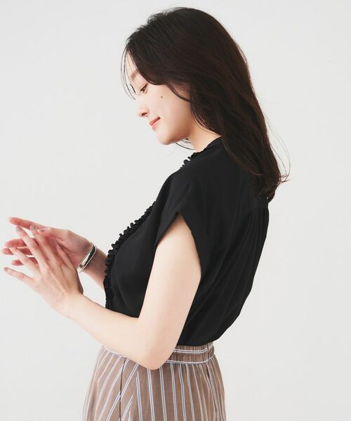 UNTITLED / アンタイトル シャツ・ブラウス | 【吸水速乾/UVケア】フィブリルフリルブラウス | 詳細15