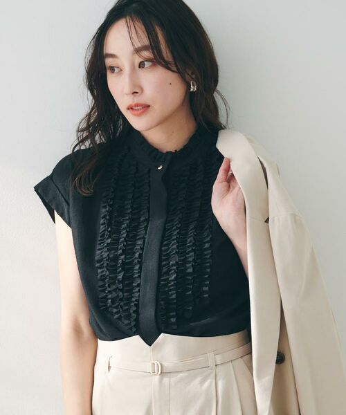 UNTITLED / アンタイトル シャツ・ブラウス | スタンドネックフリルブラウス【吸水速乾/UVケア】(ブラック(019))