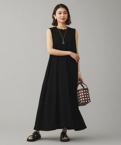 UNTITLED / アンタイトル ロング・マキシ丈ワンピース | 【Audrey and John Wad】クルーネックノースリーブフレアワンピース | 詳細2