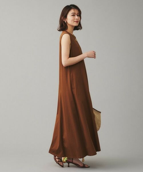 UNTITLED / アンタイトル ロング・マキシ丈ワンピース | 【Audrey and John Wad】クルーネックノースリーブフレアワンピース | 詳細7