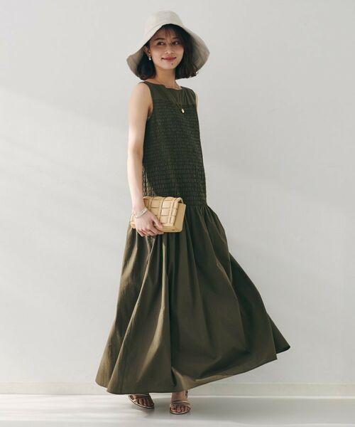UNTITLED / アンタイトル ロング・マキシ丈ワンピース | 【コットン100/夏ワンピ/ナロー】シャーリングワンピース | 詳細16