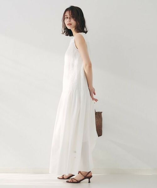 UNTITLED / アンタイトル ロング・マキシ丈ワンピース | 【コットン100/夏ワンピ/ナロー】シャーリングワンピース | 詳細3