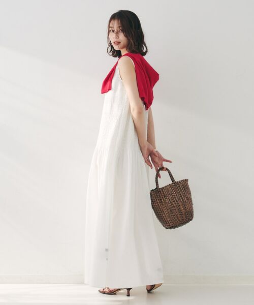 UNTITLED / アンタイトル ロング・マキシ丈ワンピース | 【コットン100/夏ワンピ/ナロー】シャーリングワンピース | 詳細4