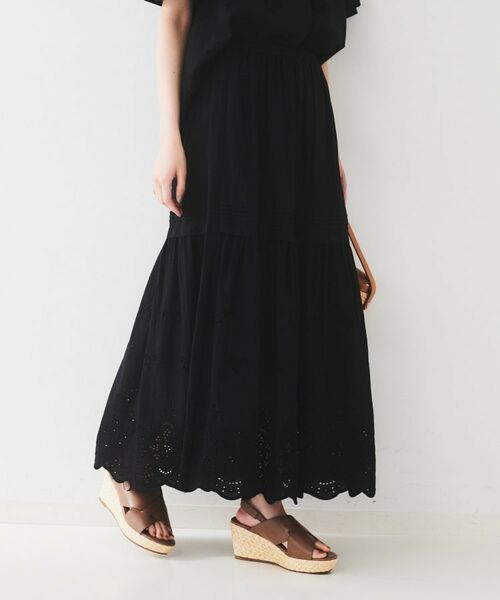 UNTITLED / アンタイトル ロング・マキシ丈スカート | 【セットアップ可/コットン100】スカラップ刺繍スカート | 詳細3