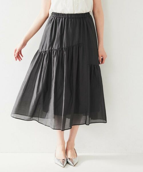 UNTITLED / アンタイトル スカート | 綿シルク変形ティアードスカート(チャコールグレー(013))