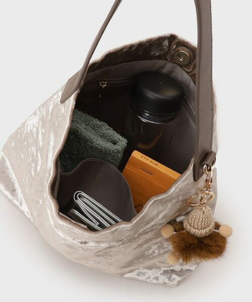 UNTITLED / アンタイトル ショルダーバッグ | 【トレンド／バッグチャーム付き】ワンハンドルバッグ | 詳細7