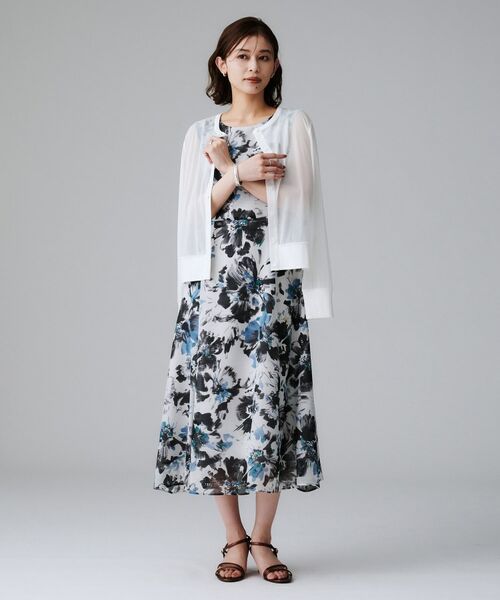 【未使用】アンタイトル UNTITLED ワンピース 花柄 フラワー М 未使用】アンタイトル UNTITLED ワンピース 花柄 フラワー М