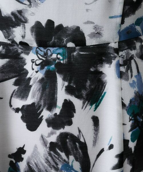 UNTITLED / アンタイトル ロング・マキシ丈ワンピース | 【シアー/エレガント/花柄/夏ワンピ】ペイントフラワーワンピース | 詳細9