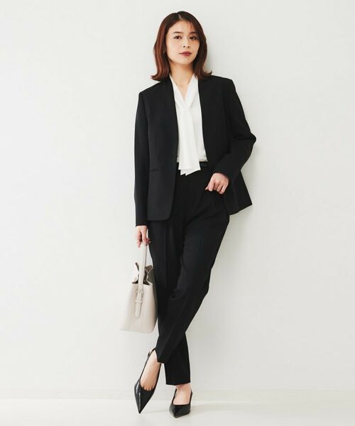 UNTITLED / アンタイトル パンツ | 【通勤スーツ】ライトウェイト テーパードパンツ | 詳細10