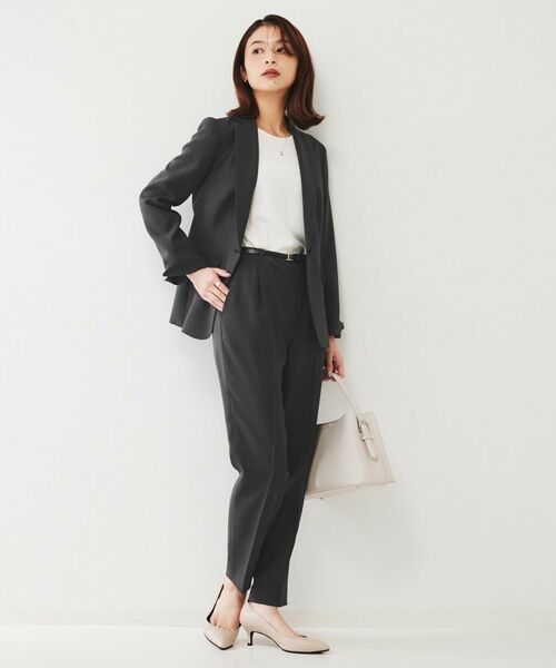 UNTITLED / アンタイトル パンツ | 【通勤スーツ】ライトウェイト テーパードパンツ | 詳細4
