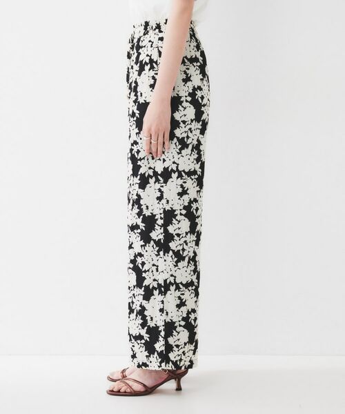UNTITLED / アンタイトル パンツ | 【ウエストゴム/ワイド/柄】モノトーンフラワーパンツ | 詳細11