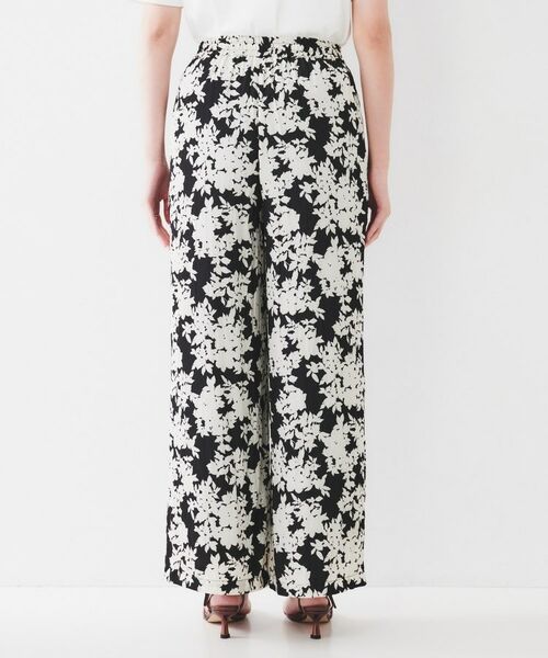 UNTITLED / アンタイトル パンツ | 【ウエストゴム/ワイド/柄】モノトーンフラワーパンツ | 詳細12