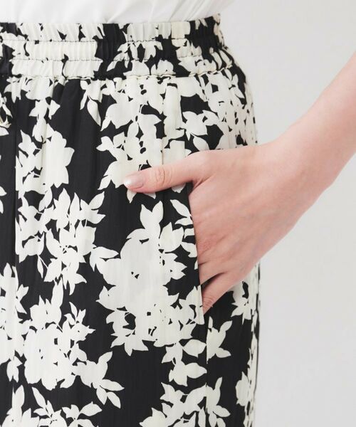 UNTITLED / アンタイトル パンツ | 【ウエストゴム/ワイド/柄】モノトーンフラワーパンツ | 詳細14