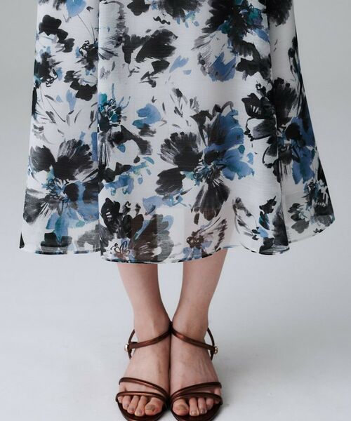 UNTITLED / アンタイトル ロング・マキシ丈スカート | 【シアー/後ろウエストゴム/花柄】ペイントフラワースカート | 詳細16