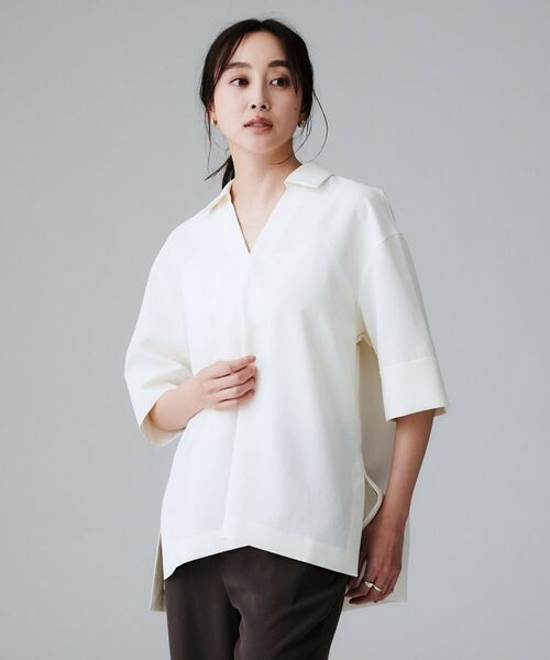 UNTITLED / アンタイトル シャツ・ブラウス | 【UVカット/接触冷感/吸水速乾/ゆったり】V開きネックシャツ(オフホワイト(003))
