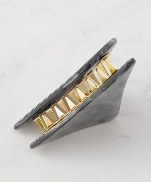 UNTITLED / アンタイトル ヘアアクセサリー | Osakaトライアングルクリップ | 詳細3