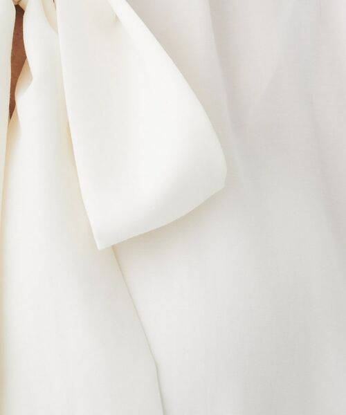 UNTITLED / アンタイトル シャツ・ブラウス | フィブリルサテン ボウタイブラウス | 詳細5