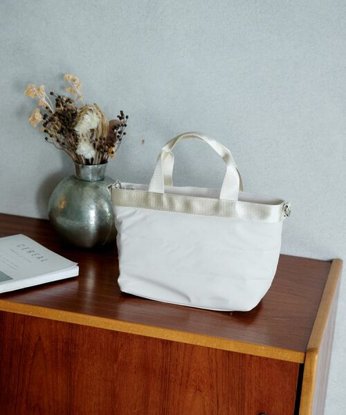 UNTITLED / アンタイトル トートバッグ | 2Wayパデットトート | 詳細13