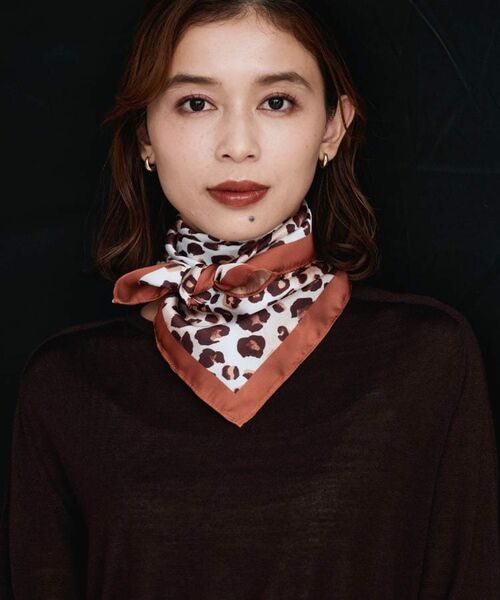 UNTITLED / アンタイトル バンダナ・スカーフ | レオパードプリントスカーフ | 詳細7