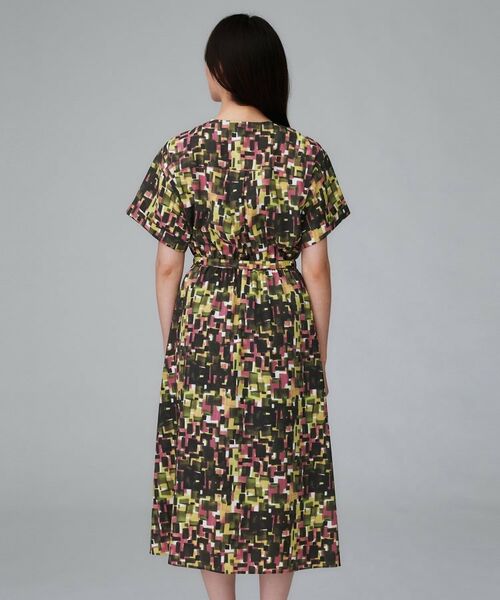 UNTITLED / アンタイトル ロング・マキシ丈ワンピース | 【洗える/前開きボタン/ベルト付】ブロック柄ワンピース | 詳細15