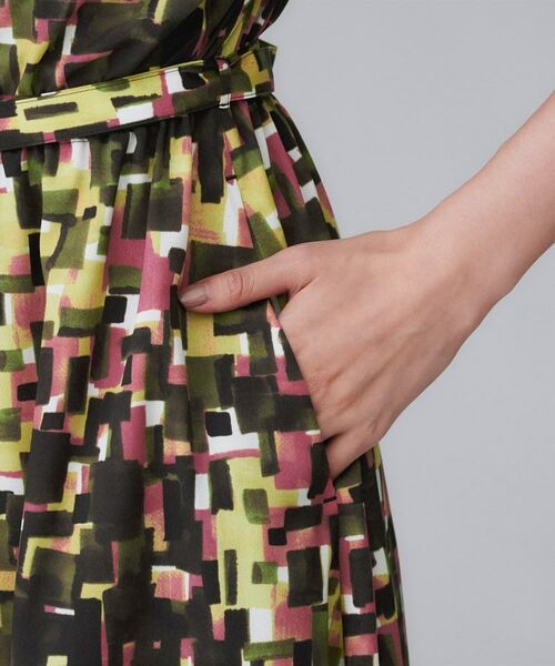 UNTITLED / アンタイトル ロング・マキシ丈ワンピース | 【洗える/前開きボタン/ベルト付】ブロック柄ワンピース | 詳細19