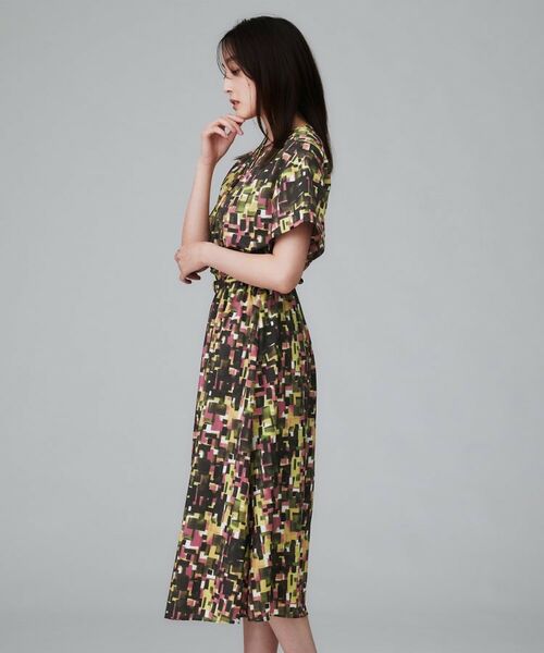 UNTITLED / アンタイトル ロング・マキシ丈ワンピース | 【洗える/前開きボタン/ベルト付】ブロック柄ワンピース | 詳細3