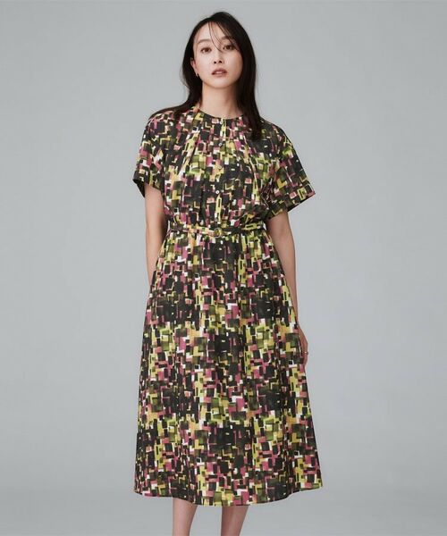 UNTITLED / アンタイトル ロング・マキシ丈ワンピース | 【洗える/前開きボタン/ベルト付】ブロック柄ワンピース(グリーン(125))