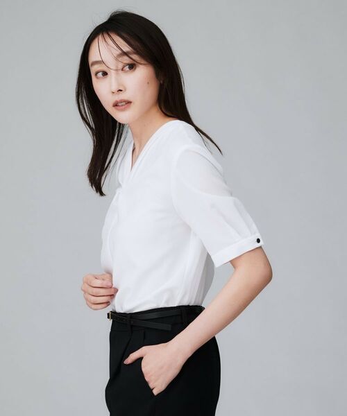 UNTITLED / アンタイトル シャツ・ブラウス | 【洗える/ストレッチ/通勤】Vネックブラウス | 詳細3