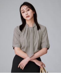 UNTITLED / アンタイトル シャツ・ブラウス | 【通勤/オフィス】ジオメ柄ボウタイブラウス