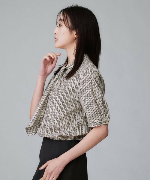UNTITLED / アンタイトル シャツ・ブラウス | 【通勤/オフィス】ジオメ柄ボウタイブラウス | 詳細3