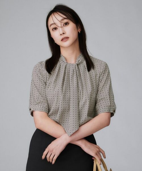 UNTITLED/アンタイトル 【通勤/オフィス】ジオメ柄ボウタイブラウス ブラウン(143) 50(6L) UNTITLED/アンタイトル 【通勤/オフィス】ジオメ柄ボウタイブラウス ブラウン(143) 50(6L)