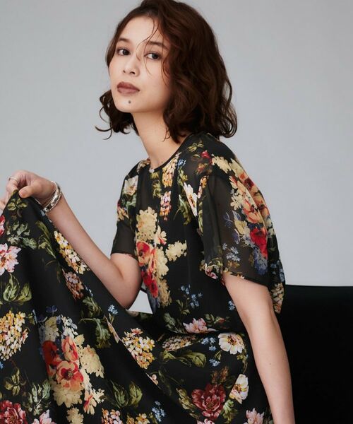 LA3024 新品タグ付き アンタイトル 花柄半袖ブラウスホワイトXS 福袋対象A】 刺繍 ブラウス トップス 半袖 Tシャツ レディース