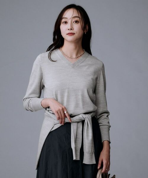UNTITLED/アンタイトル 【洗える/ウール100%】Vネックウールニット ライトグレー(011) 48(5L) UNTITLED/アンタイトル 【洗える/ウール100%】Vネックウールニット ライトグレー(011) 48(5L)