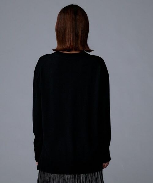 UNTITLED / アンタイトル ニット・セーター | 【洗える/薄手/ウール100%】Vネックロングウールニット | 詳細17