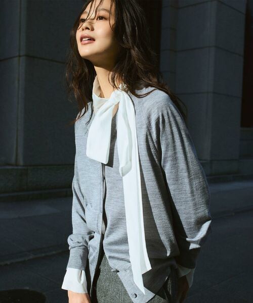 UNTITLED / アンタイトル カーディガン・ボレロ | 【アンサンブル可/洗える/Vネック】ウールシルクカーディガン | 詳細2