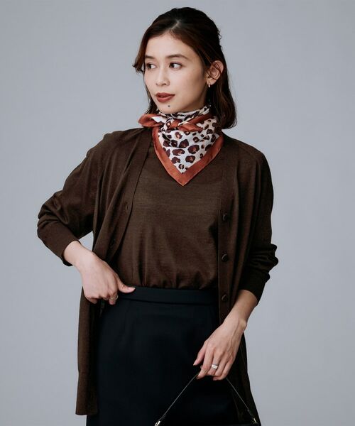 UNTITLED / アンタイトル カーディガン・ボレロ | 【アンサンブル可/洗える/Vネック】ウールシルクカーディガン（ブラウン(044)）