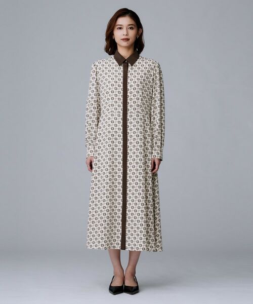 UNTITLED / アンタイトル ロング・マキシ丈ワンピース | 【ウエストリボン/前開きボタン/レトロモダン】チェーン柄フレアワンピース | 詳細17