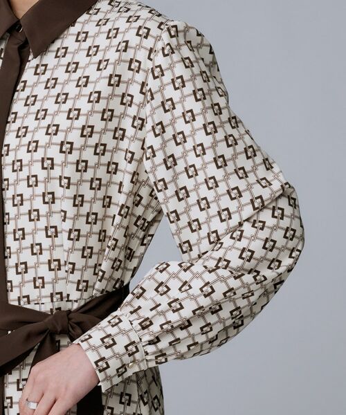 UNTITLED / アンタイトル ロング・マキシ丈ワンピース | 【ウエストリボン/前開きボタン/レトロモダン】チェーン柄フレアワンピース | 詳細19