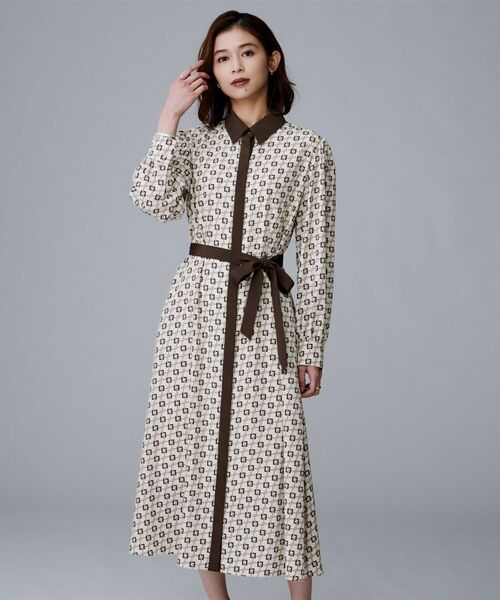 UNTITLED / アンタイトル ロング・マキシ丈ワンピース | 【ウエストリボン/前開きボタン/レトロモダン】チェーン柄フレアワンピース | 詳細8