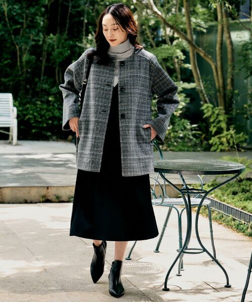 UNTITLED / アンタイトル ミニ丈・ひざ丈ワンピース | 【Aライン/ワンピース】Vネックジャンパースカート | 詳細8