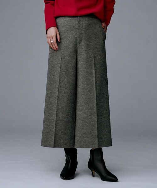 冬の主役アイテムにもなる『ウールボトムス』をご紹介します。