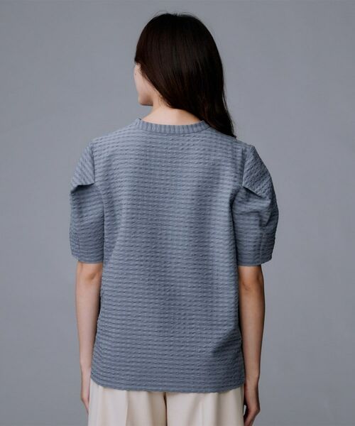 UNTITLED / アンタイトル シャツ・ブラウス | 【吸水速乾/ストレッチ/Vネック】フォルムスリーブ ブラウス | 詳細16