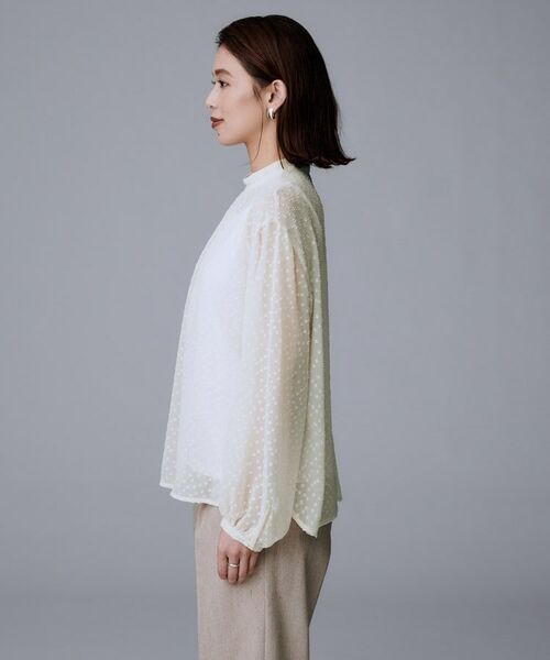 UNTITLED / アンタイトル シャツ・ブラウス | 【エレガント/重ね着やスーツブラウスに/シアー】ドットジャカード ブラウス | 詳細11