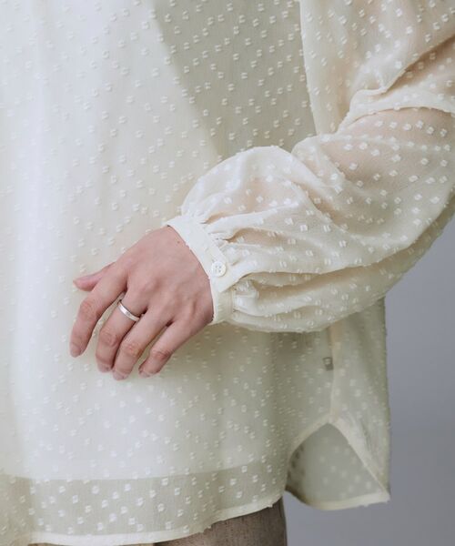 UNTITLED / アンタイトル シャツ・ブラウス | 【エレガント/重ね着やスーツブラウスに/シアー】ドットジャカード ブラウス | 詳細16