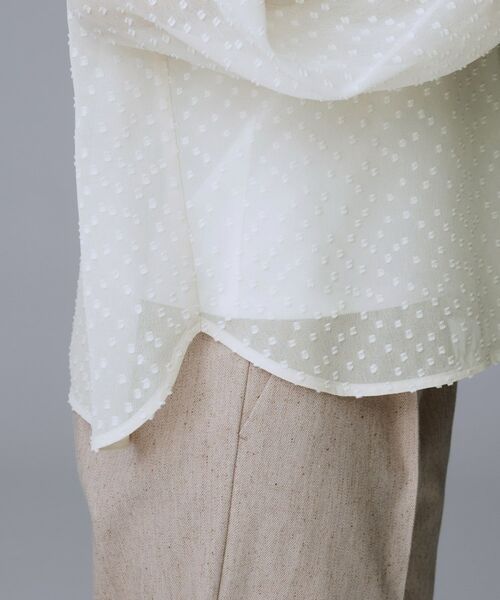 UNTITLED / アンタイトル シャツ・ブラウス | 【エレガント/重ね着やスーツブラウスに/シアー】ドットジャカード ブラウス | 詳細17
