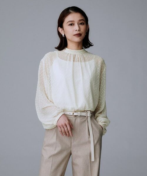 UNTITLED / アンタイトル シャツ・ブラウス | 【エレガント/重ね着やスーツブラウスに/シアー】ドットジャカード ブラウス | 詳細2