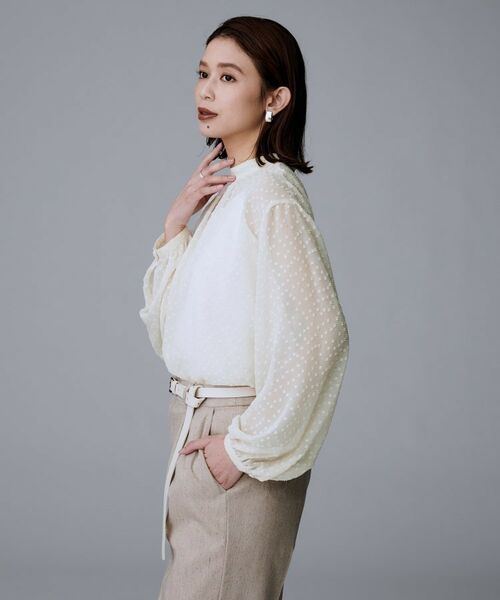 UNTITLED / アンタイトル シャツ・ブラウス | 【エレガント/重ね着やスーツブラウスに/シアー】ドットジャカード ブラウス | 詳細3